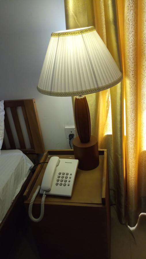 Saketha Beach Hotel Negombo Exterior photo